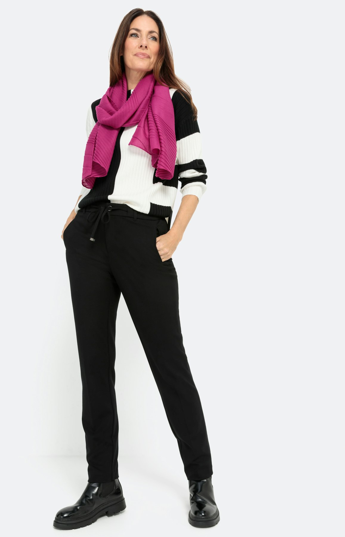 Pullover mit Streifen und Rippstruktur