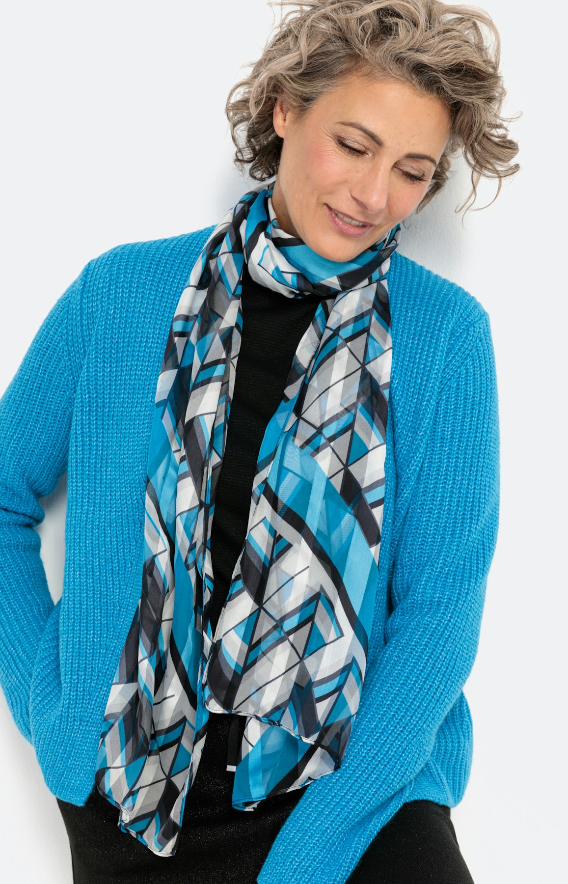 Langärmliger Cardigan mit Knopf