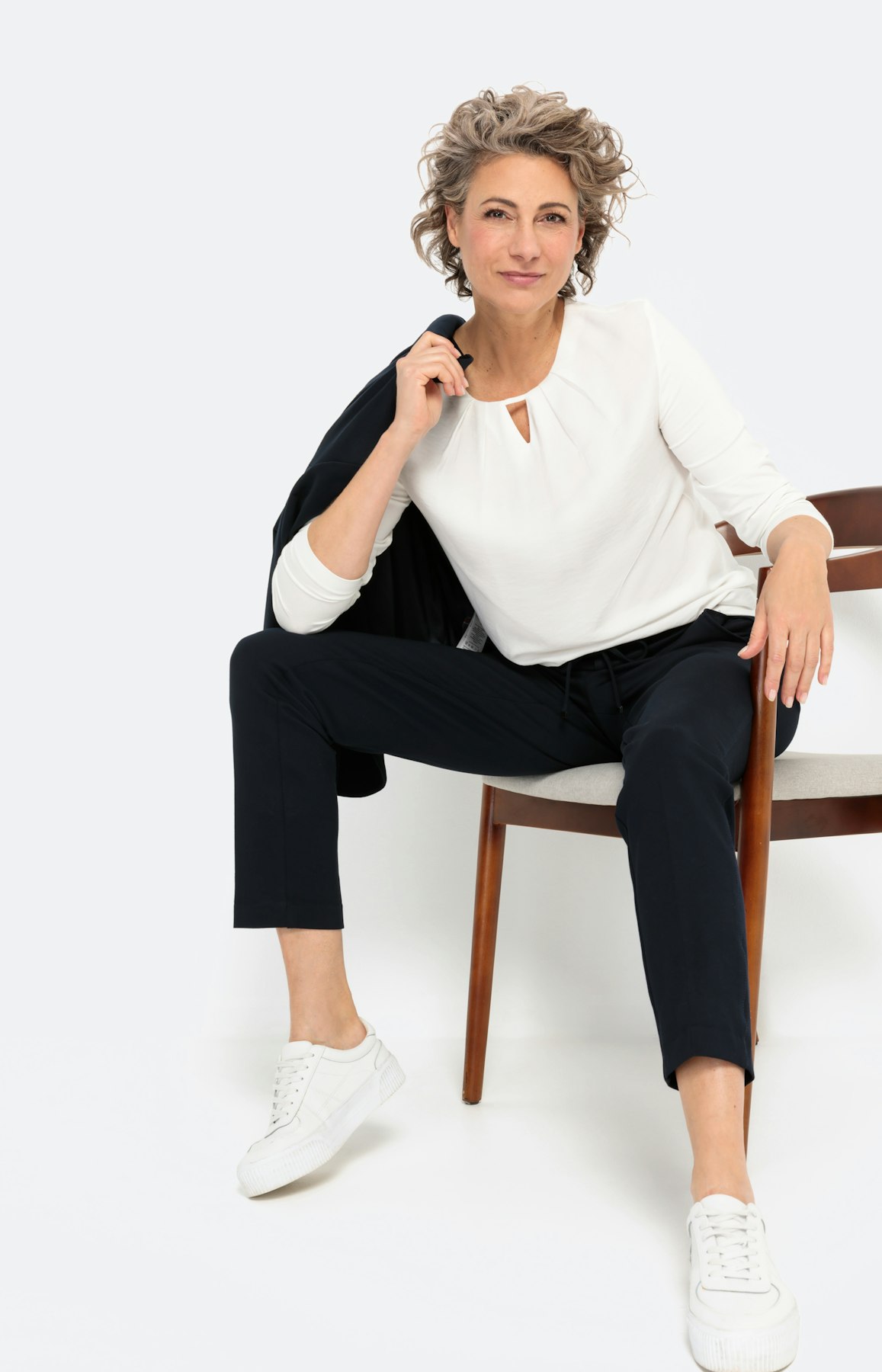 Shirt met lange mouwen, oogje en lusje