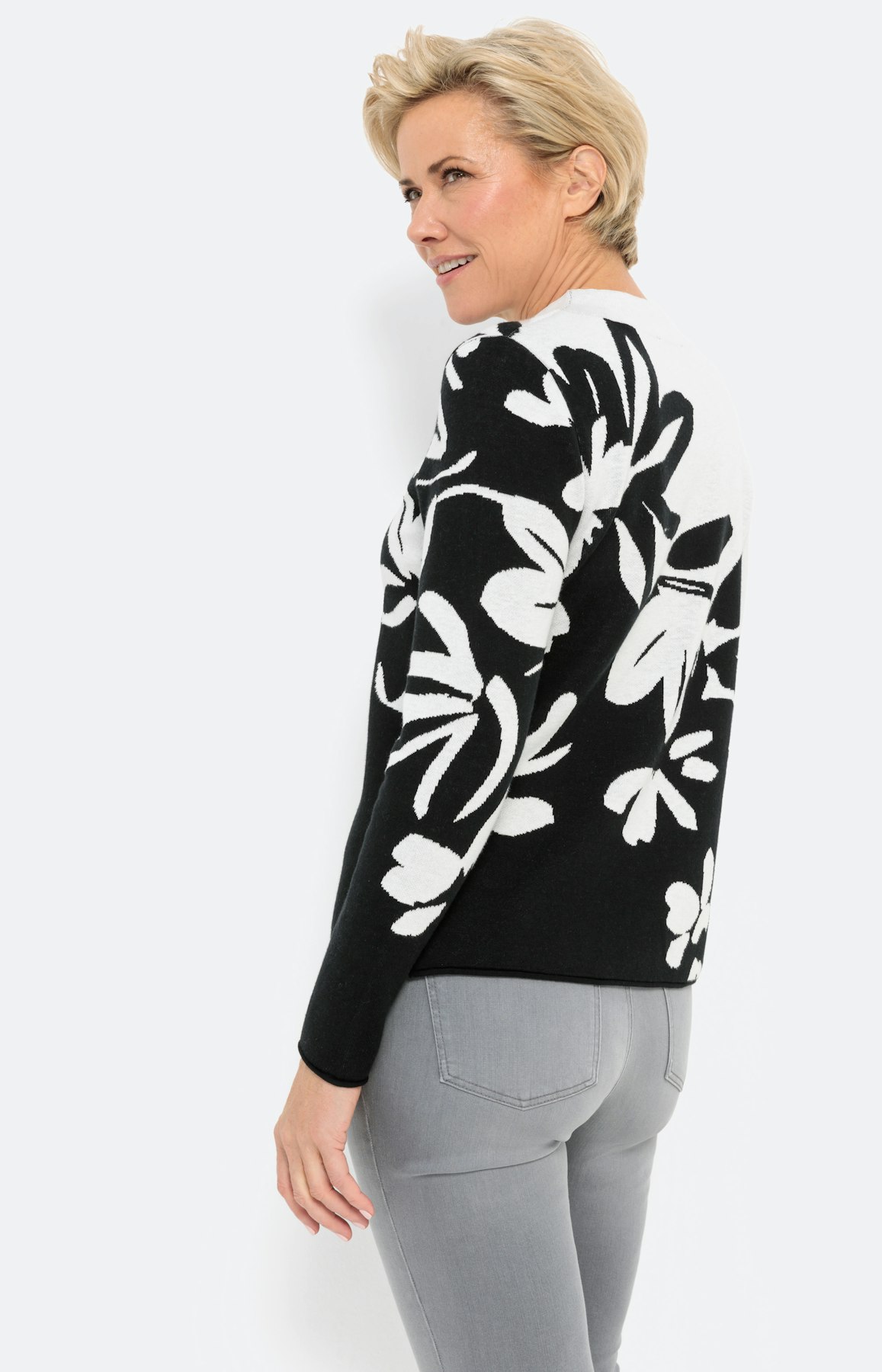 Pullover im zweifarbigen Blumen-Design