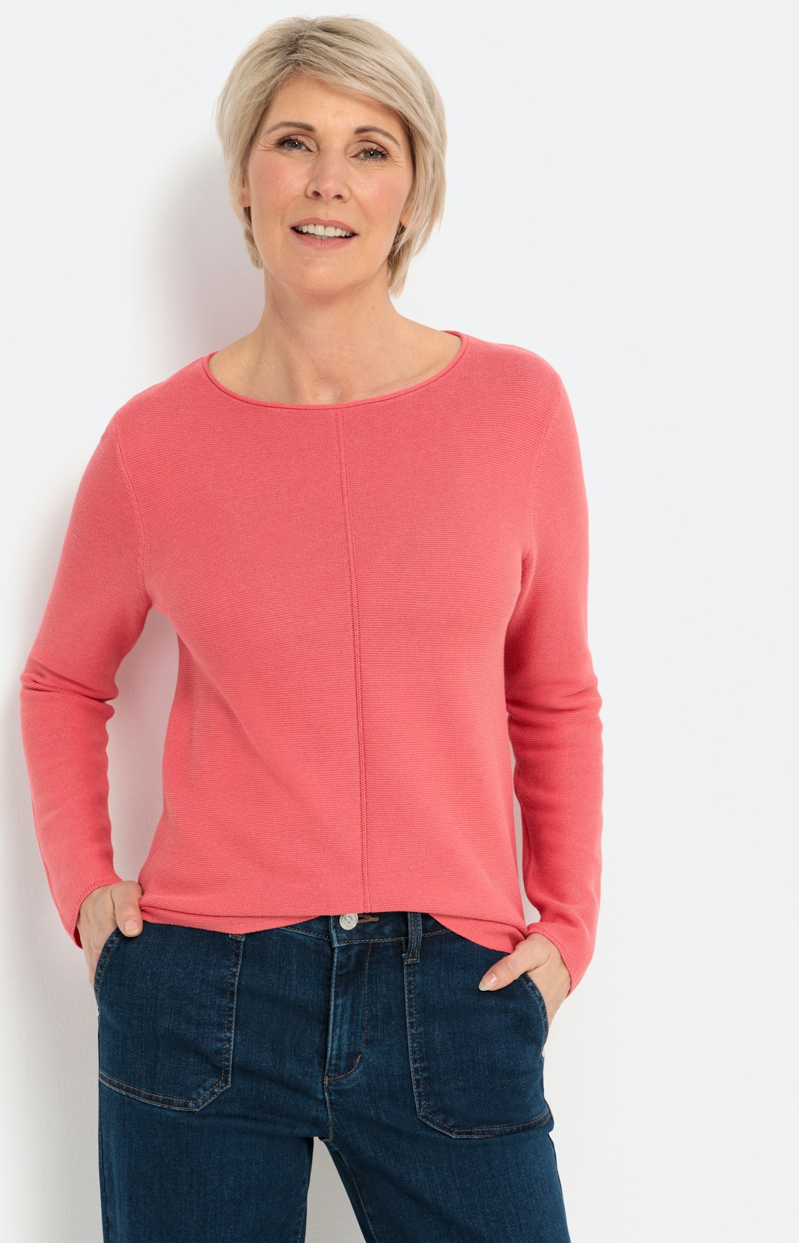 Pullover mit gerundetem Saum