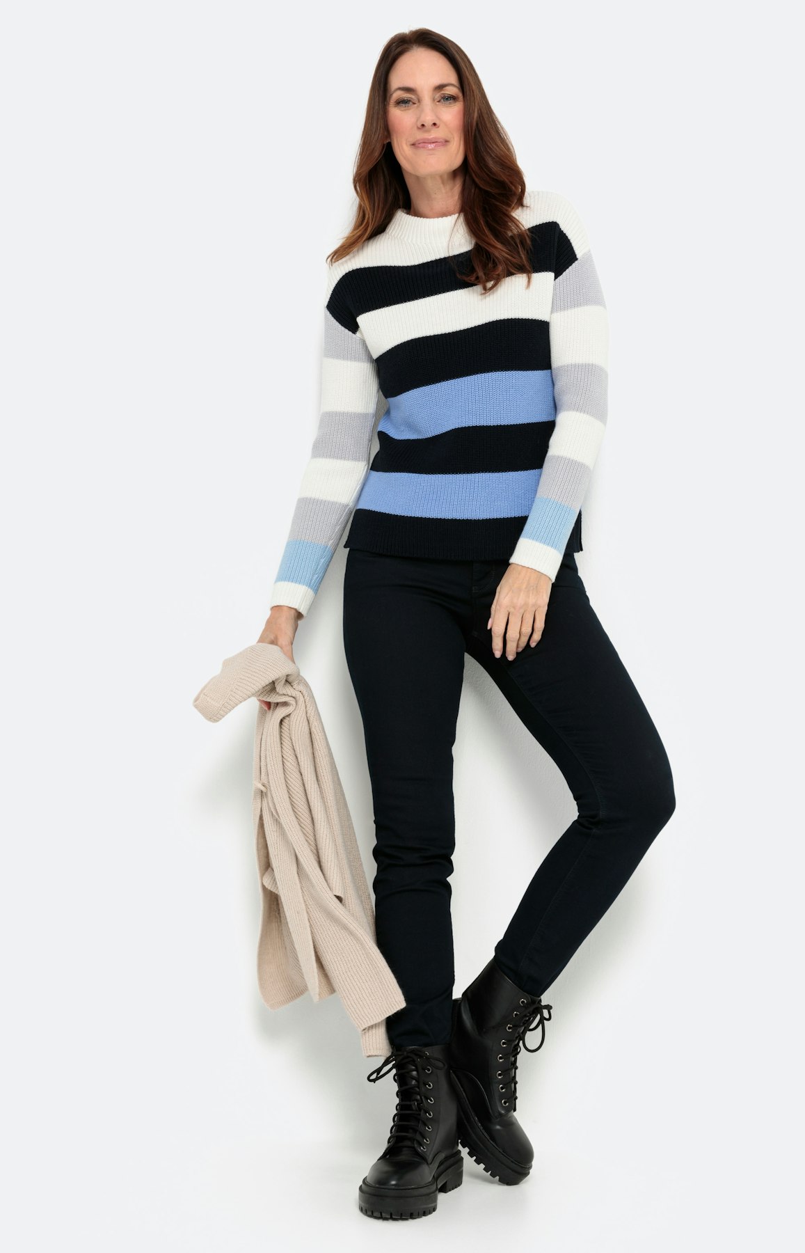 Feiner Pullover im Colorblock-Design