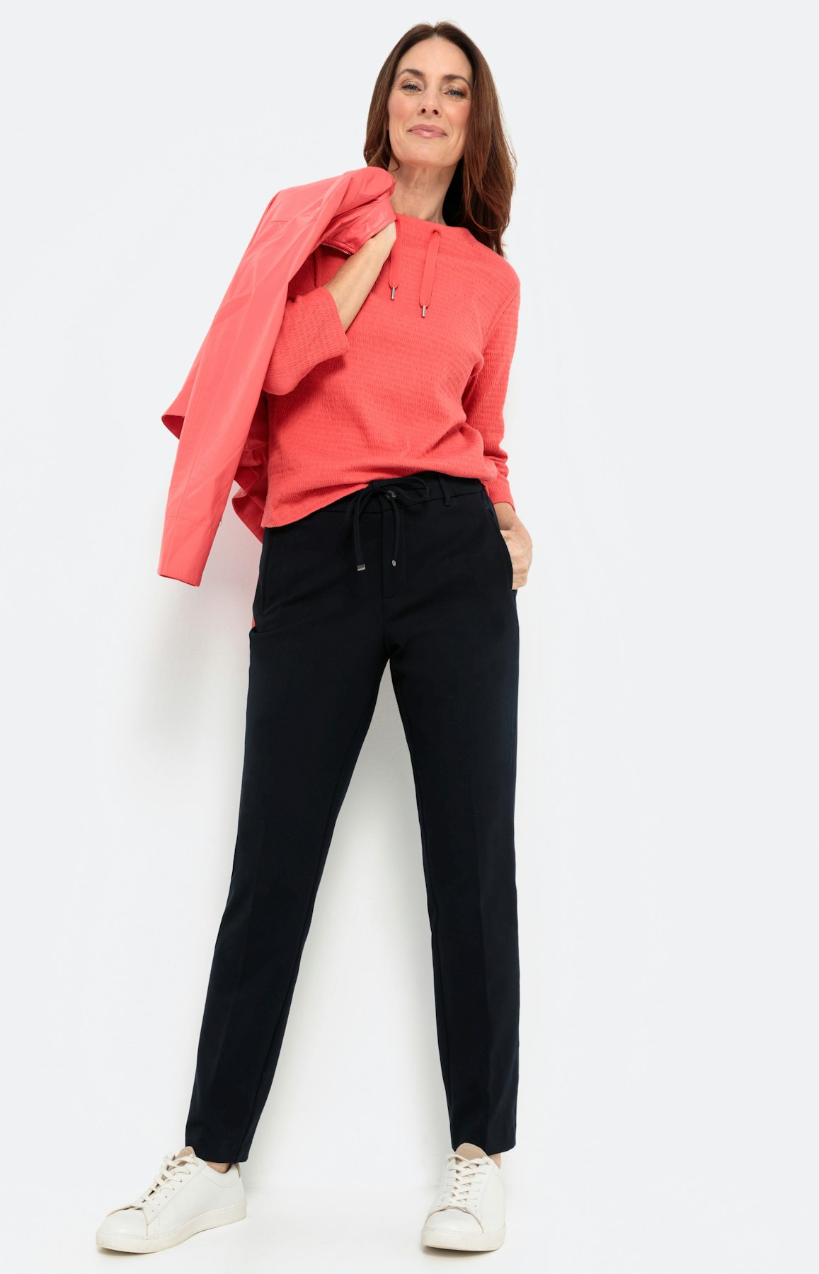 Shirt met rijgkoord bij de hals