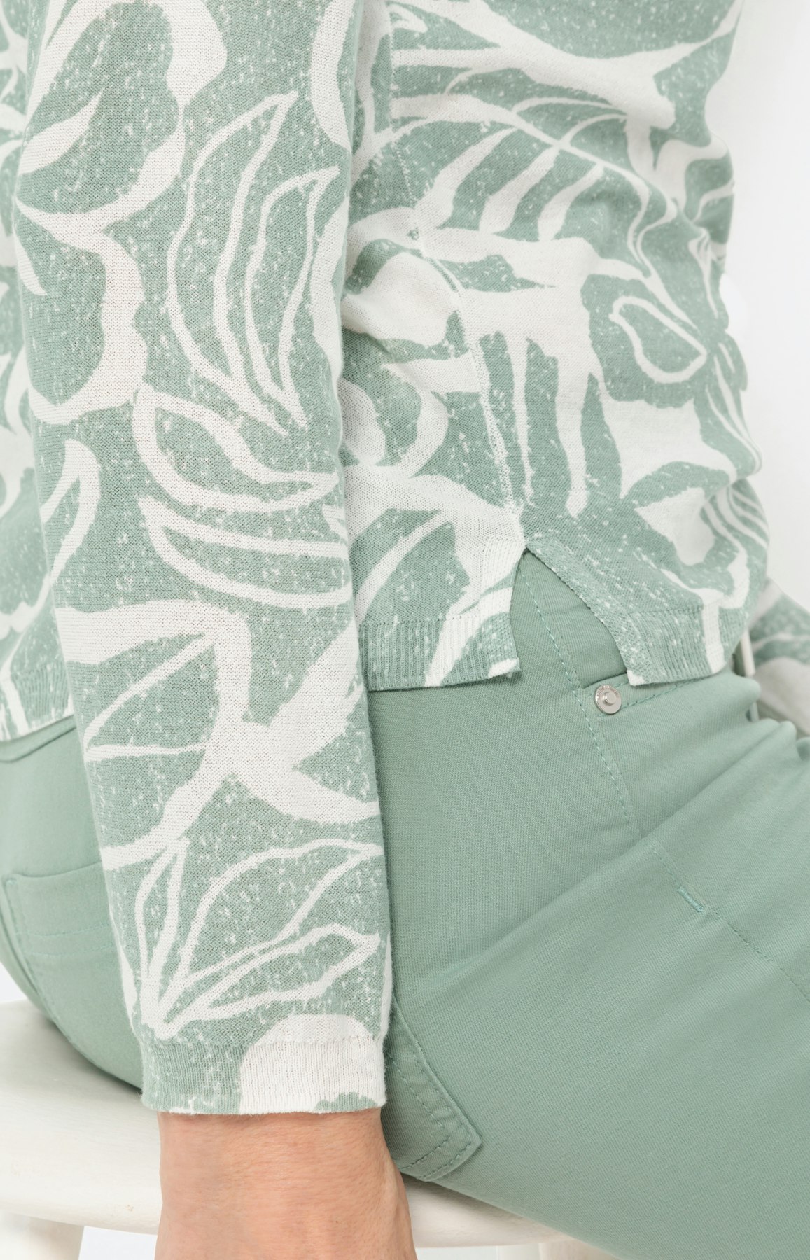 Trui met lange mouwen en bloemenprint