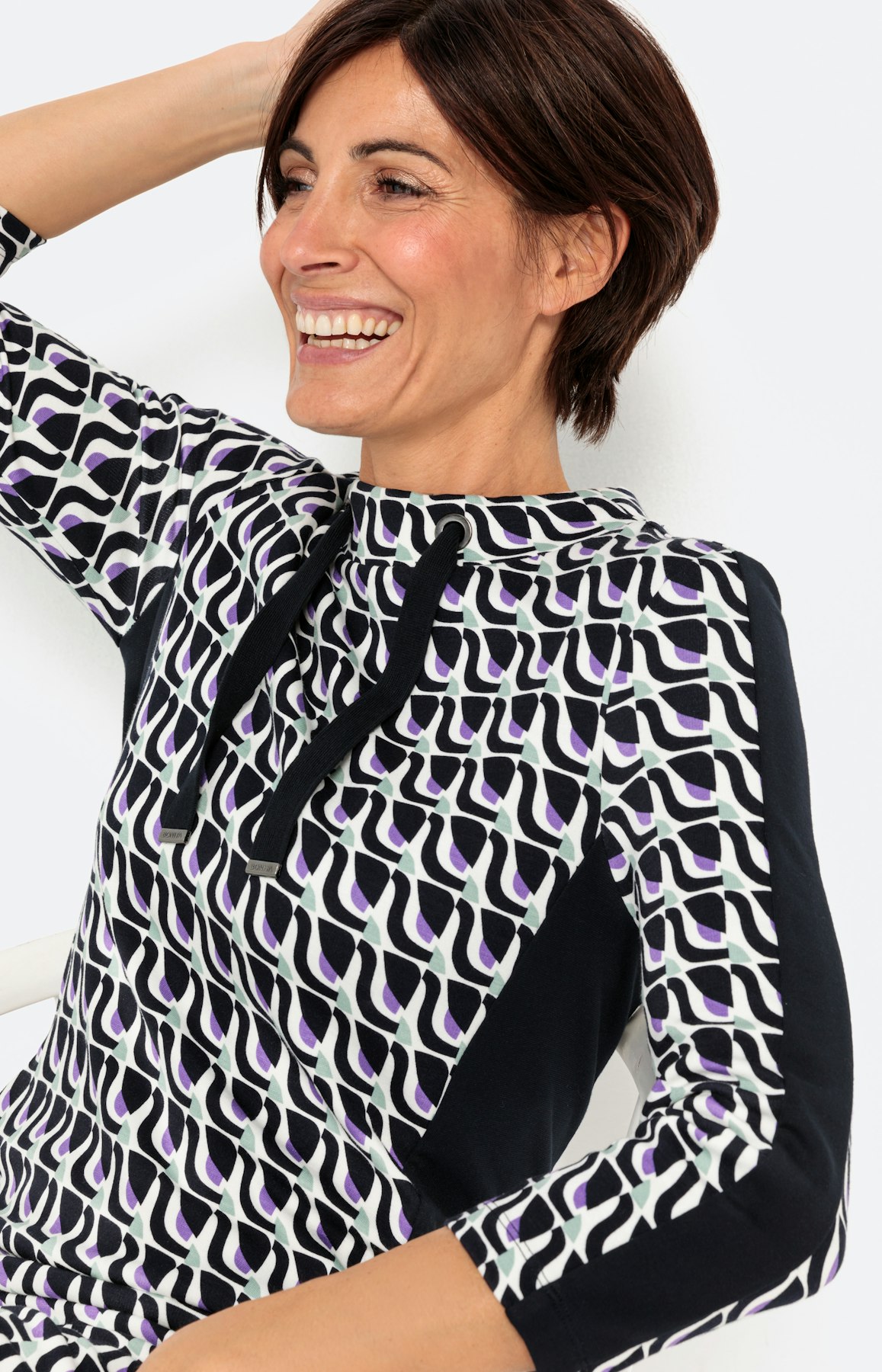 Jerseykleid, grafisches Muster