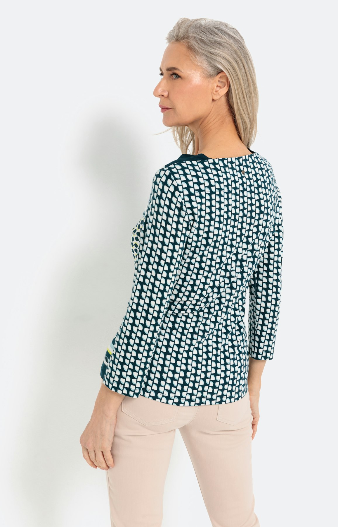 Print-Shirt mit Boot-Ausschnitt