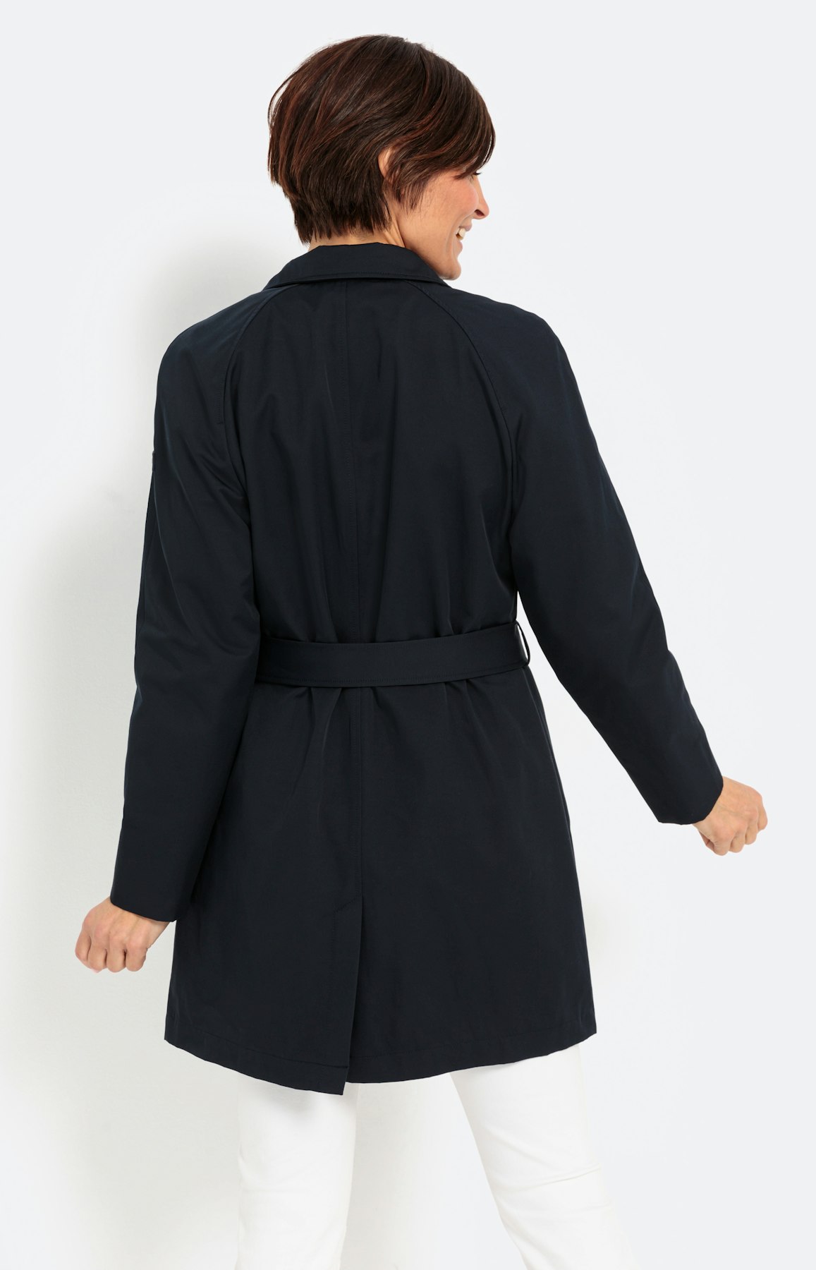 Klassischer Trenchcoat mit Gürtel