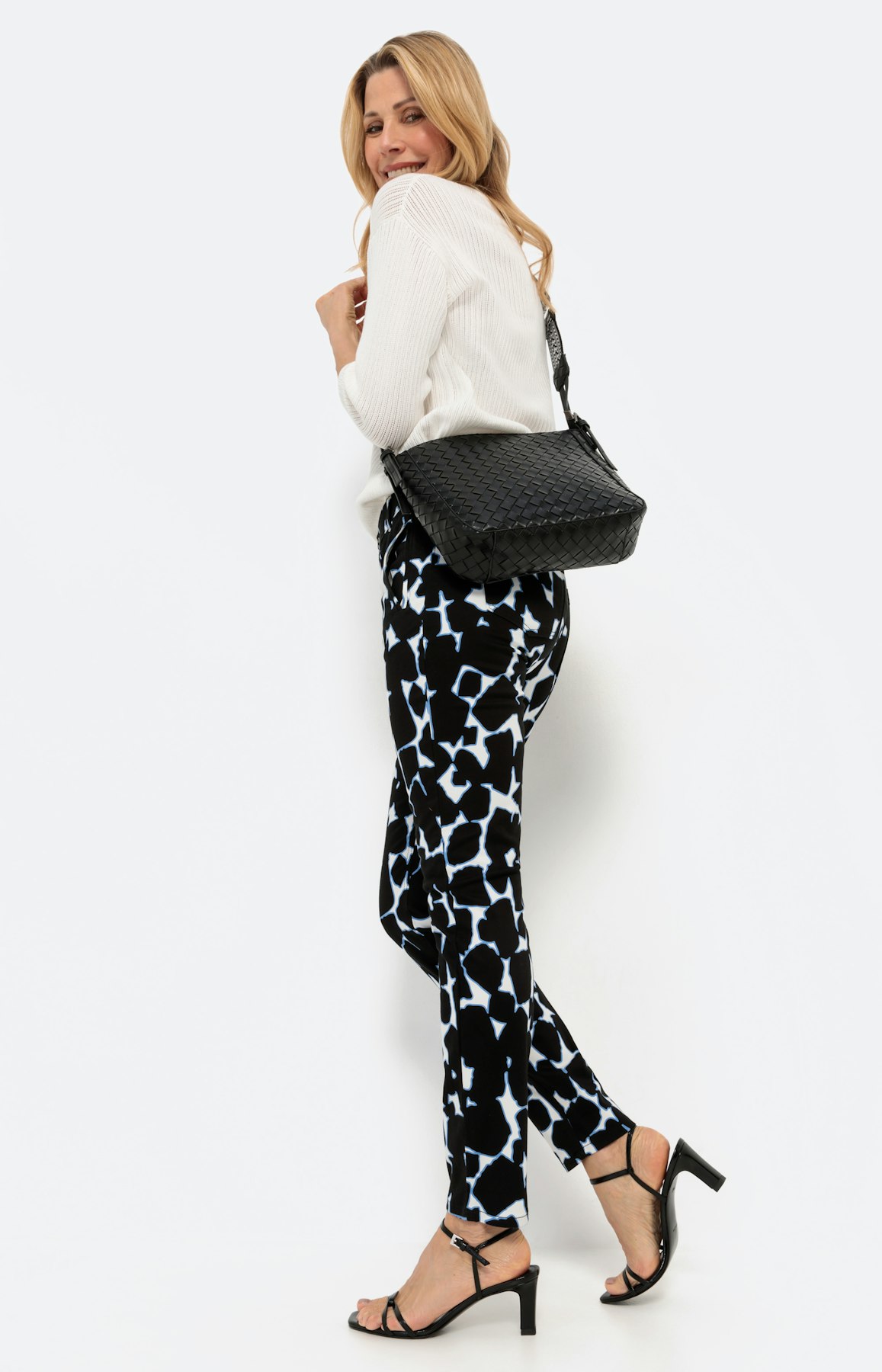 Schmale Hose in stretchiger Qualität