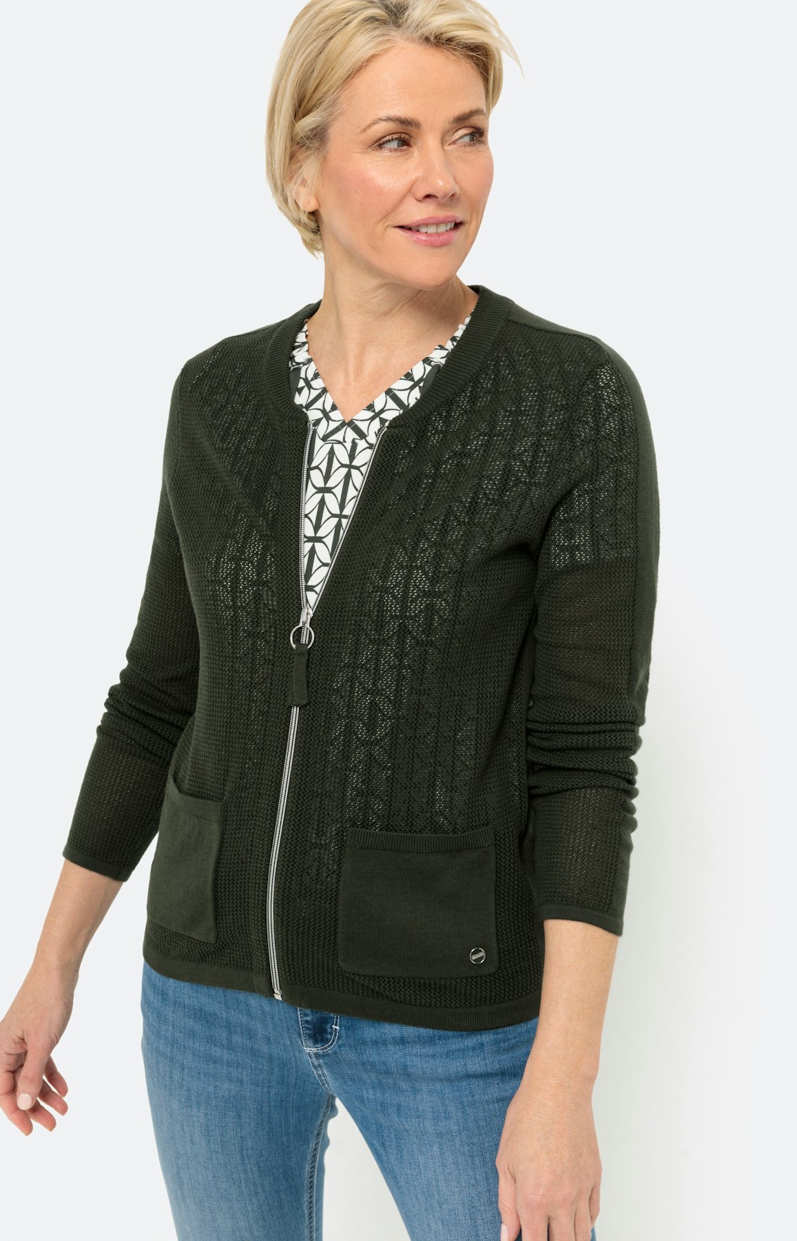 Strickjacke mit Zipper und Taschen