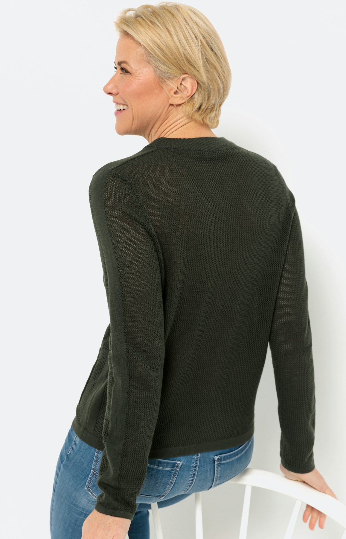 Strickjacke mit Zipper und Taschen