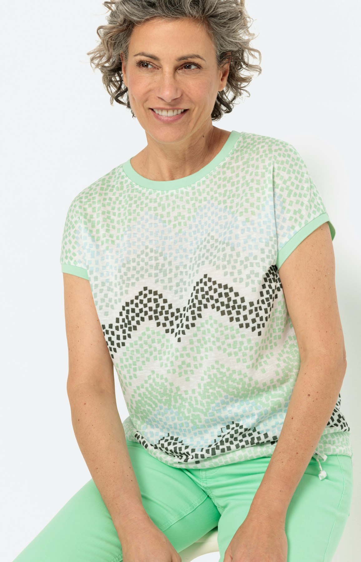 Gedessineerd shirt met koord in de zoom