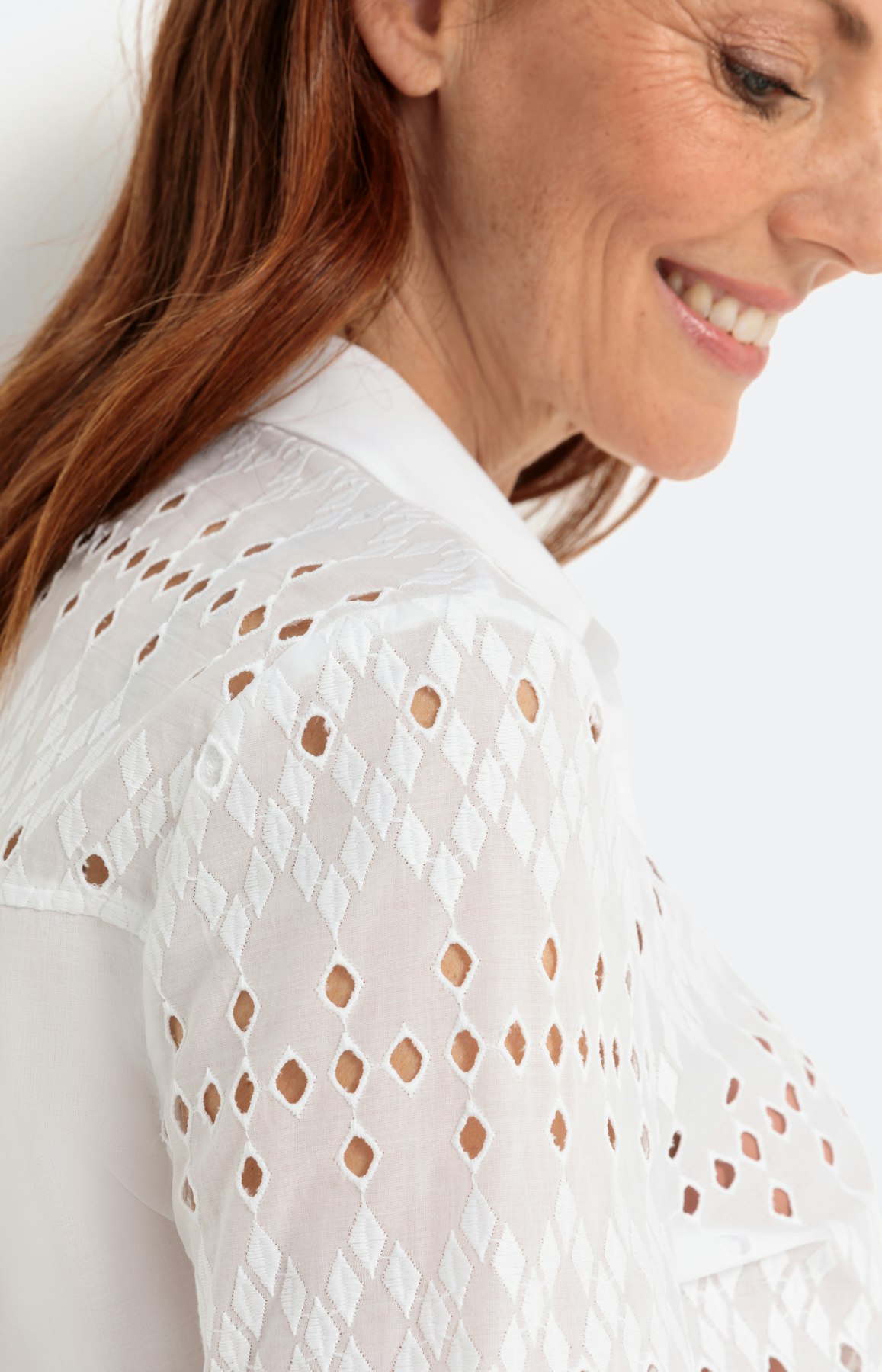 Bluse mit Stickerei und 3/4-Arm