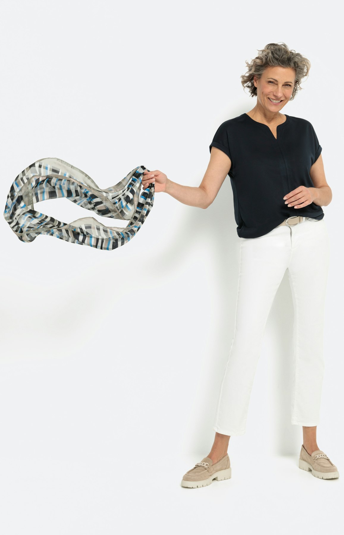 Abstrakt gemusterter Schal, Loop