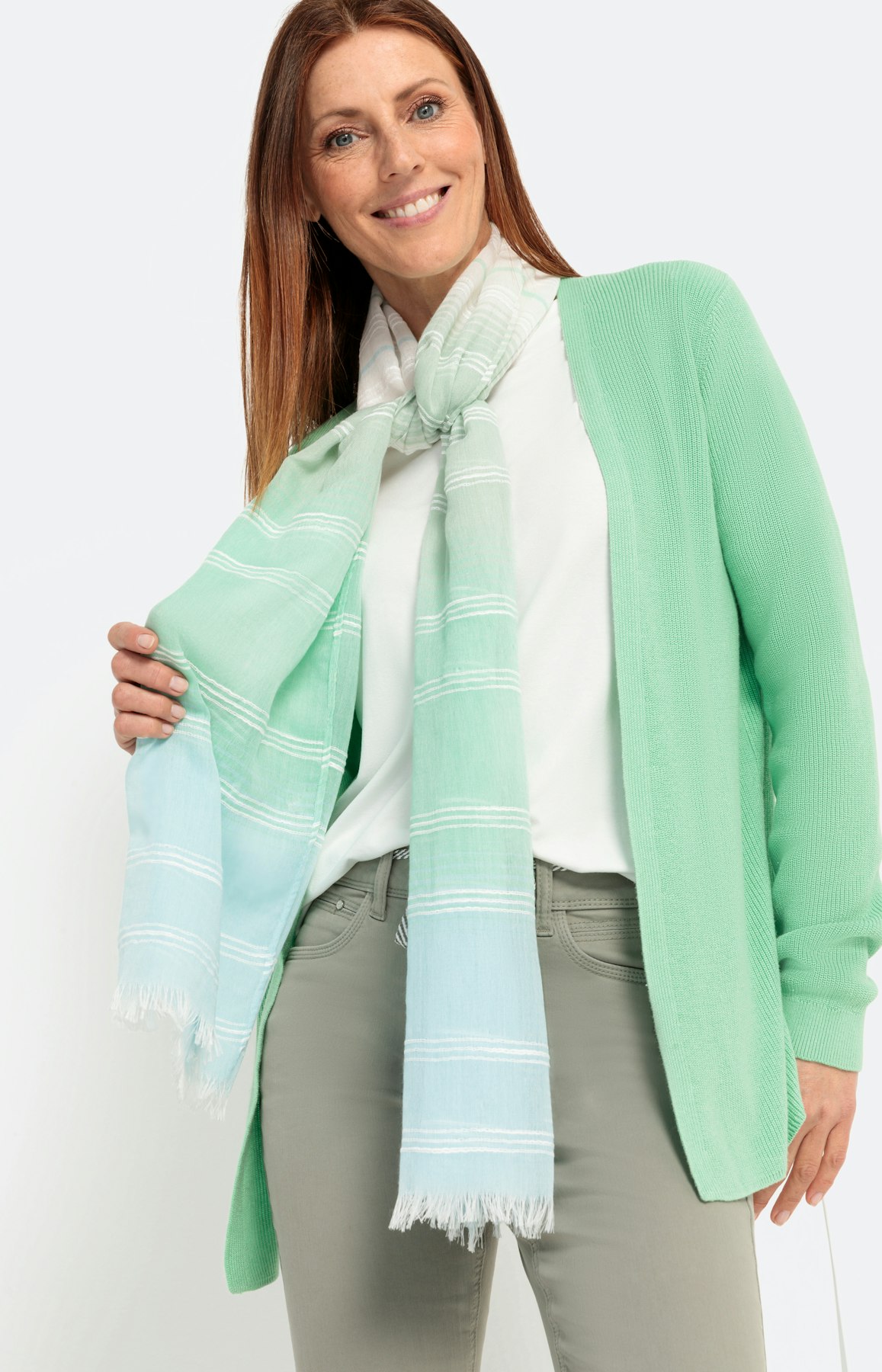 Schal mit Streifen, maigrün / bleu