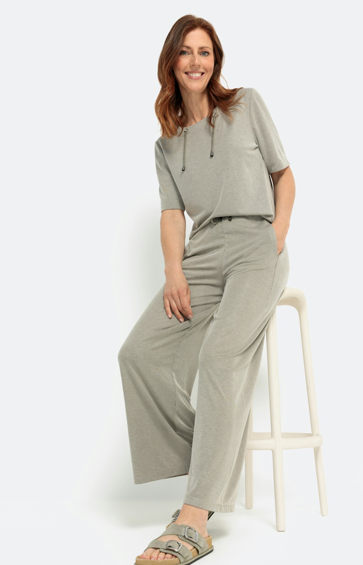 Casual broek met wijde pasvorm