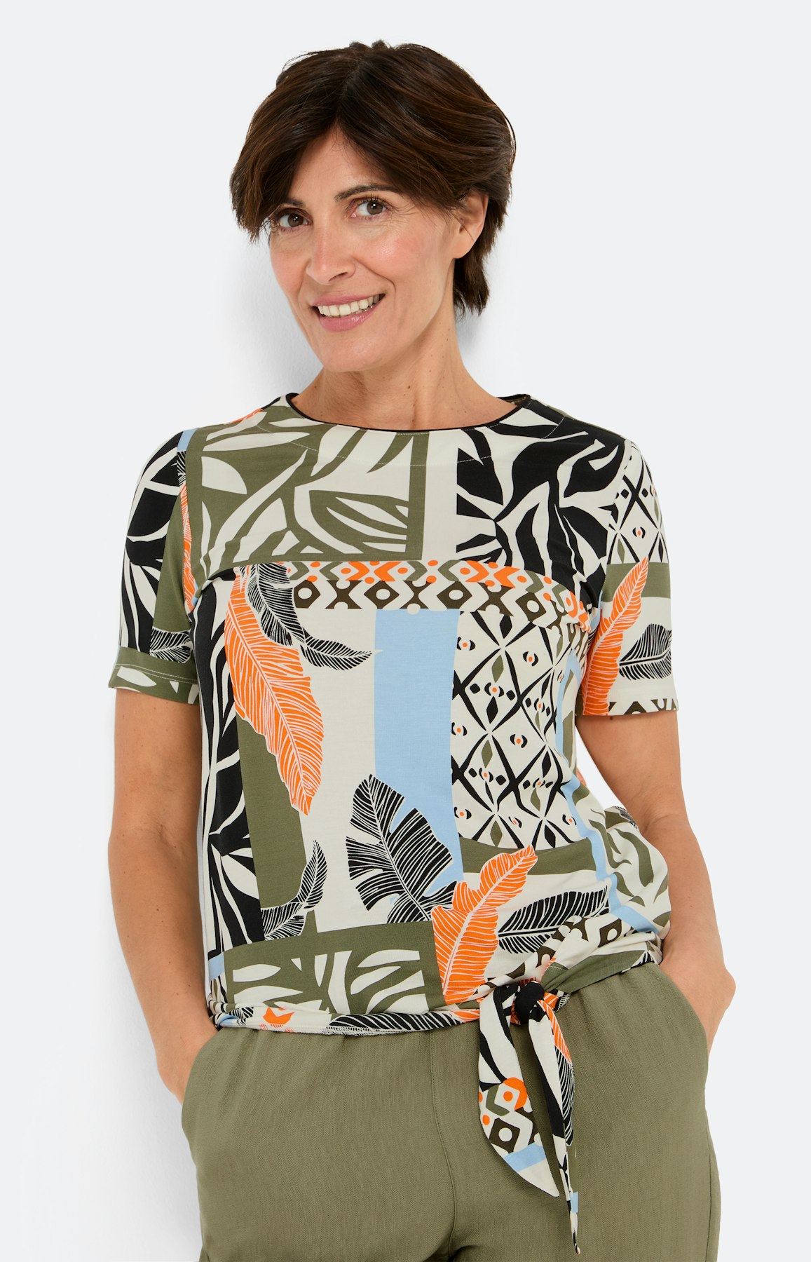 T-shirt met patchprint, olief tropical