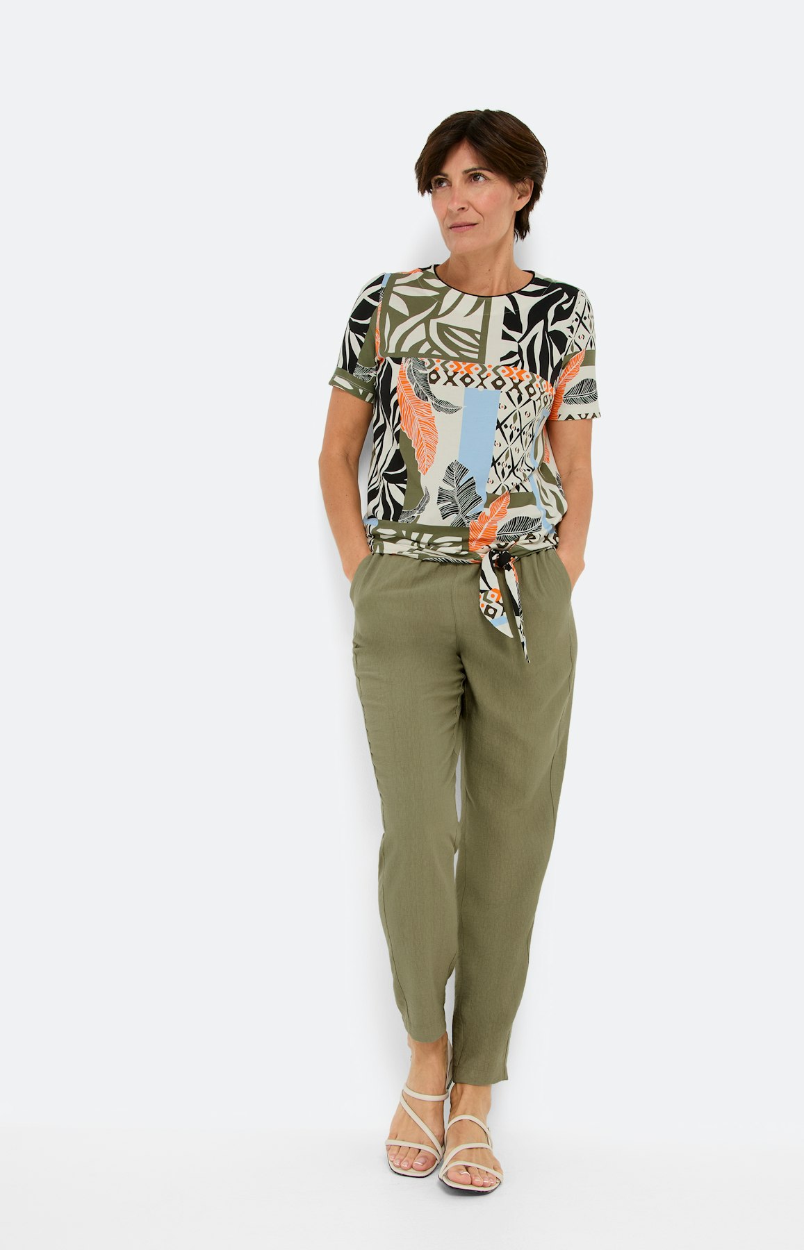 T-shirt met patchprint, olief tropical