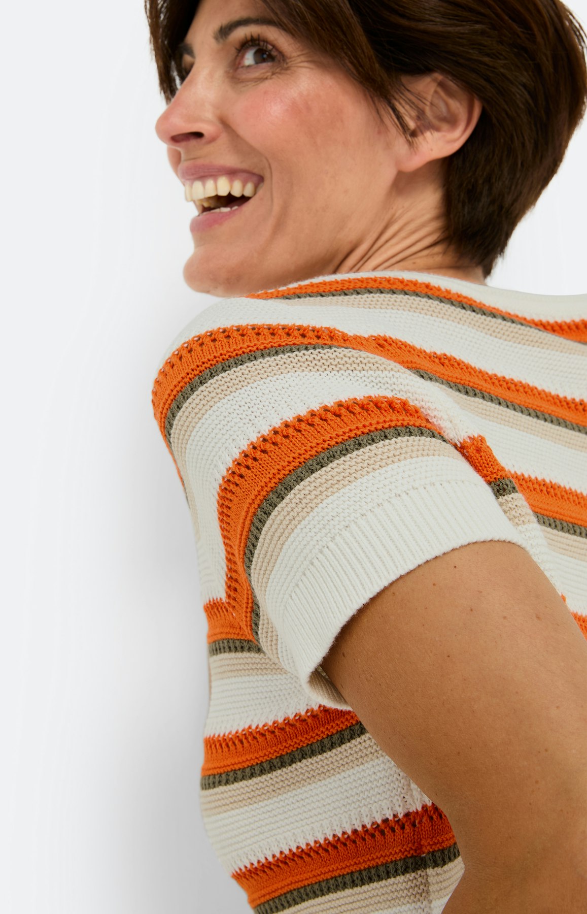 Ajour streepen trui, oranje wit