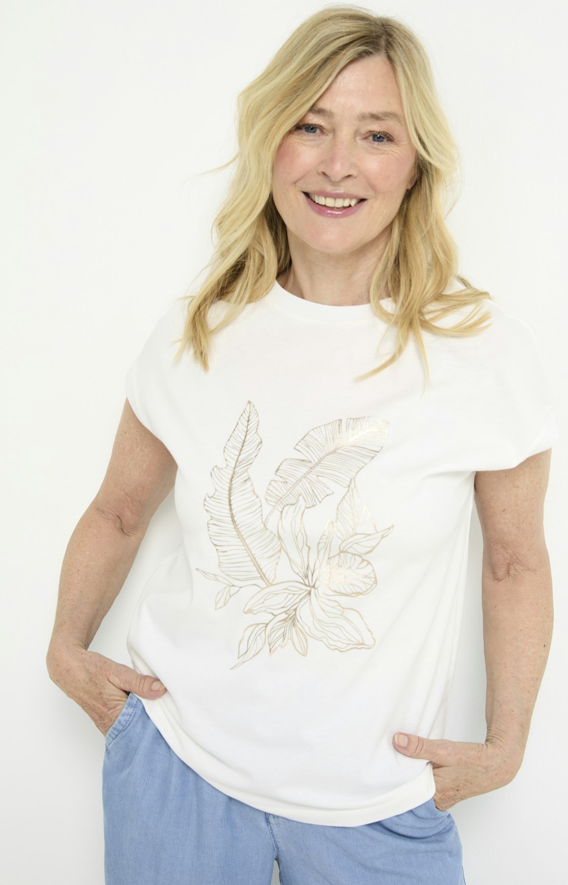 Modieus shirt met folieprint, wit goud