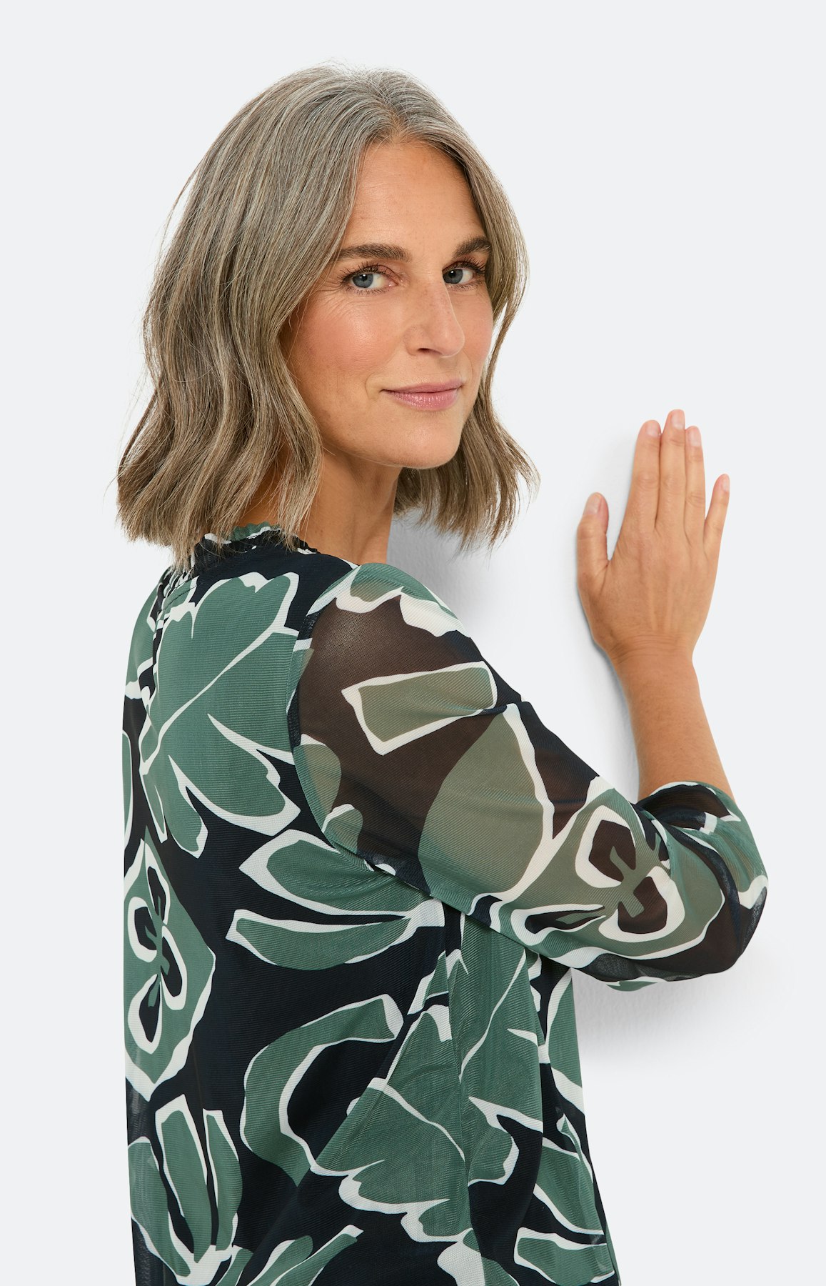 Mesh-Shirt mit All Over-Print, blau grün