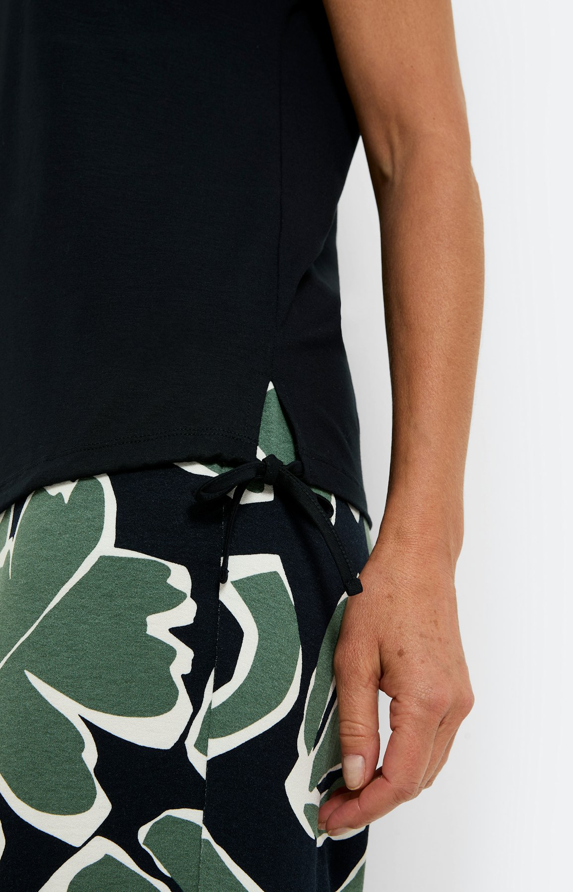 Shirt met tunnelkoord in de zoom, marine