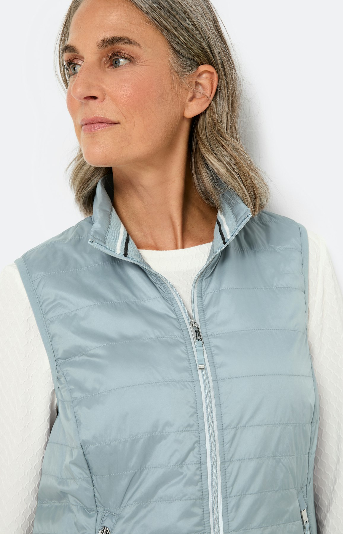 Licht gewatteerde bodywarmer, lichtblauw