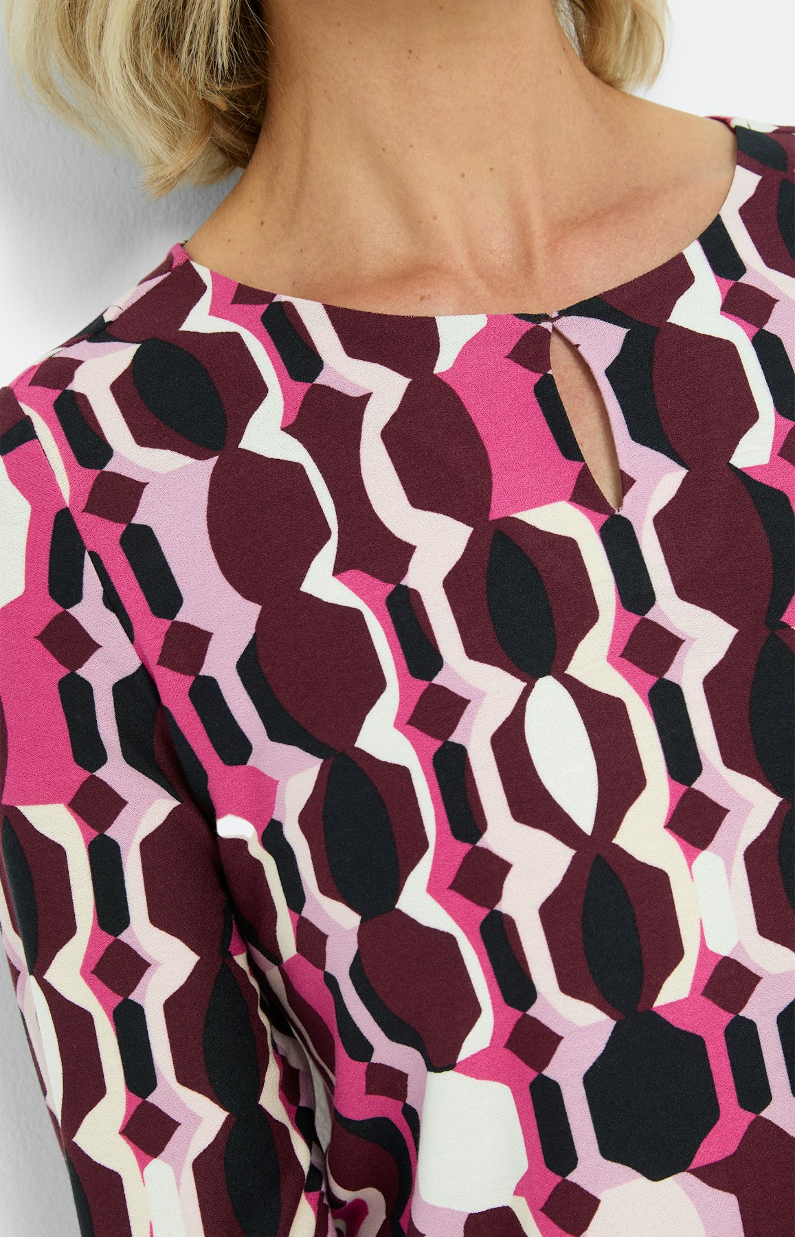 Gedessineerd shirt, bourgundie