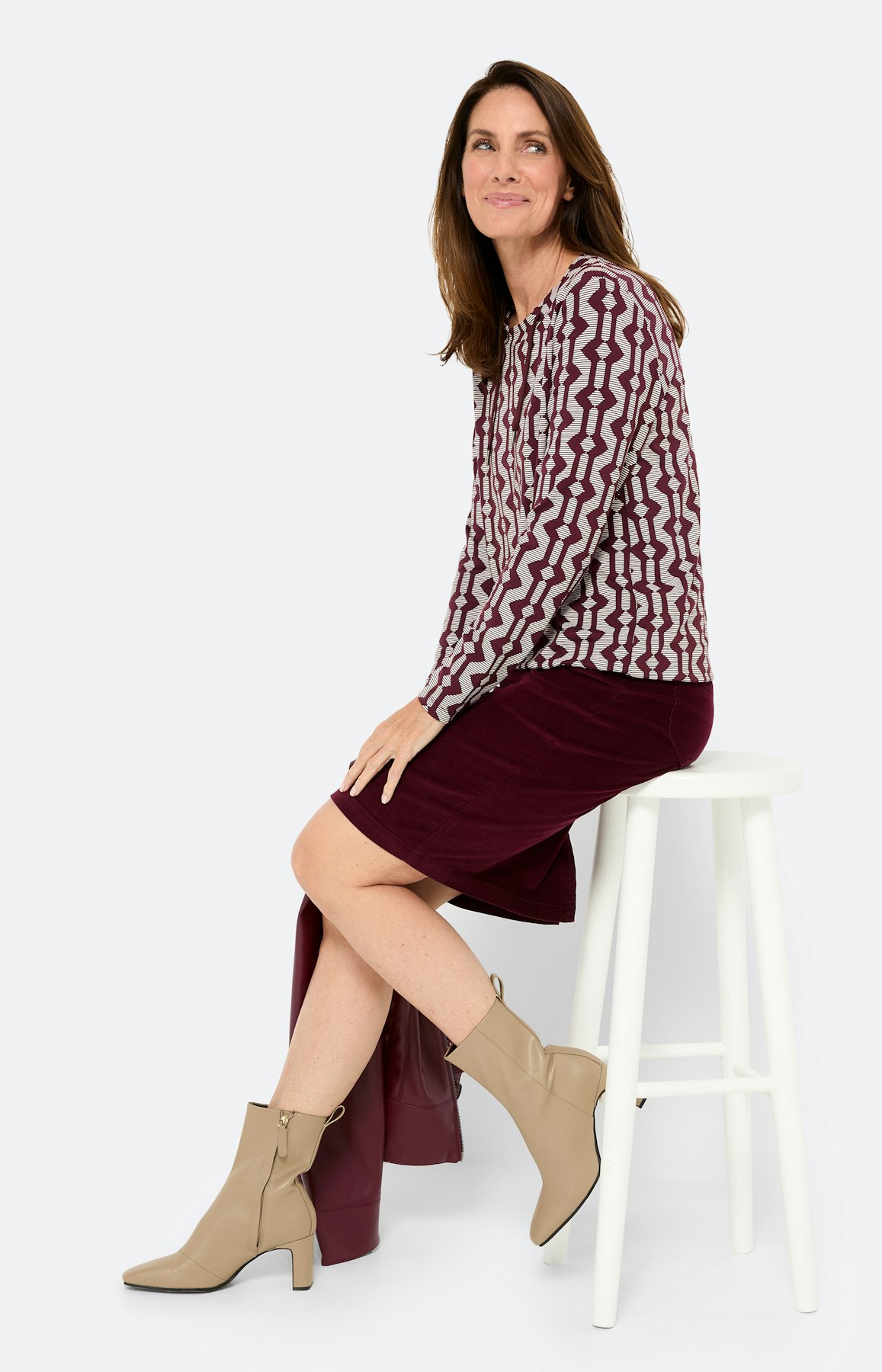 Kokerrok van cord, bourgondië