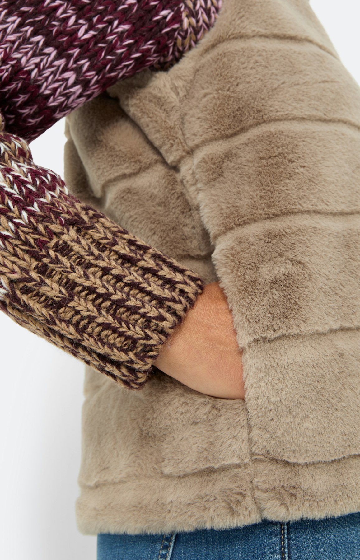 Weste aus Fellimitat, taupe