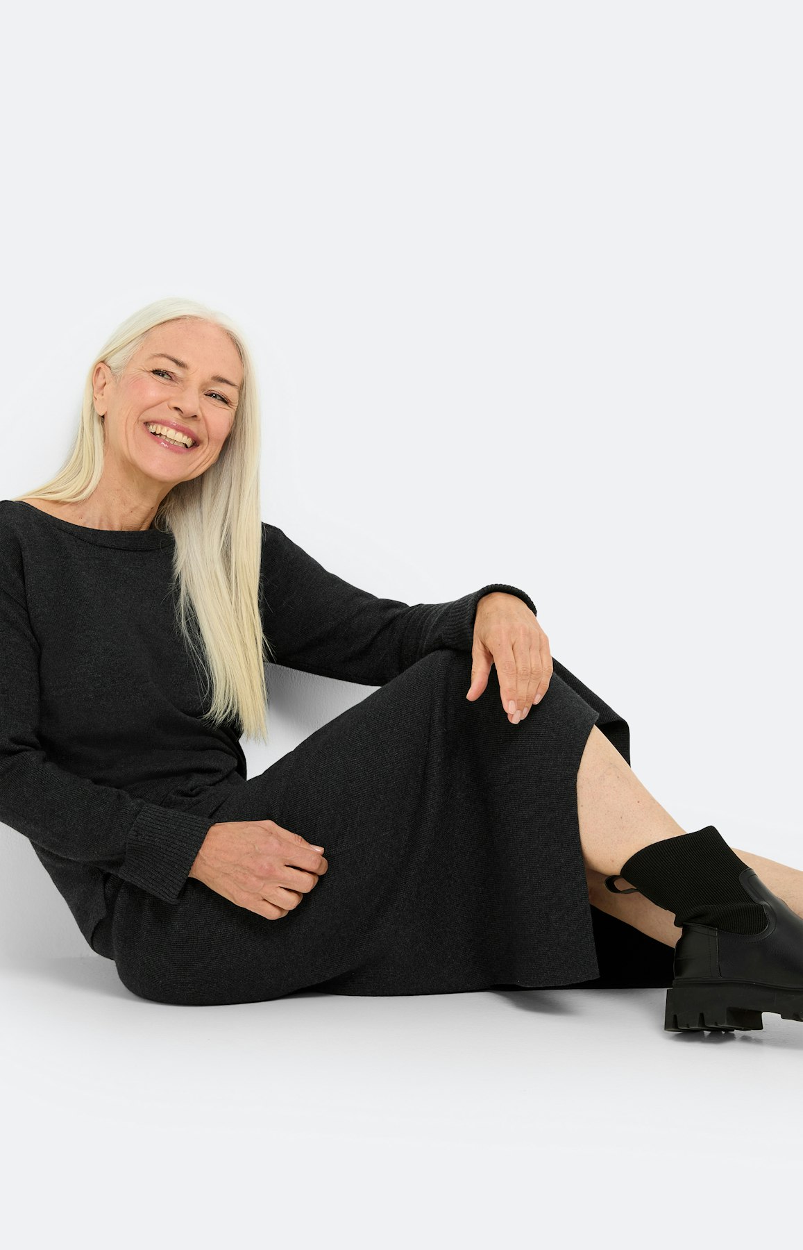 Gebreide rok met split, antraciet