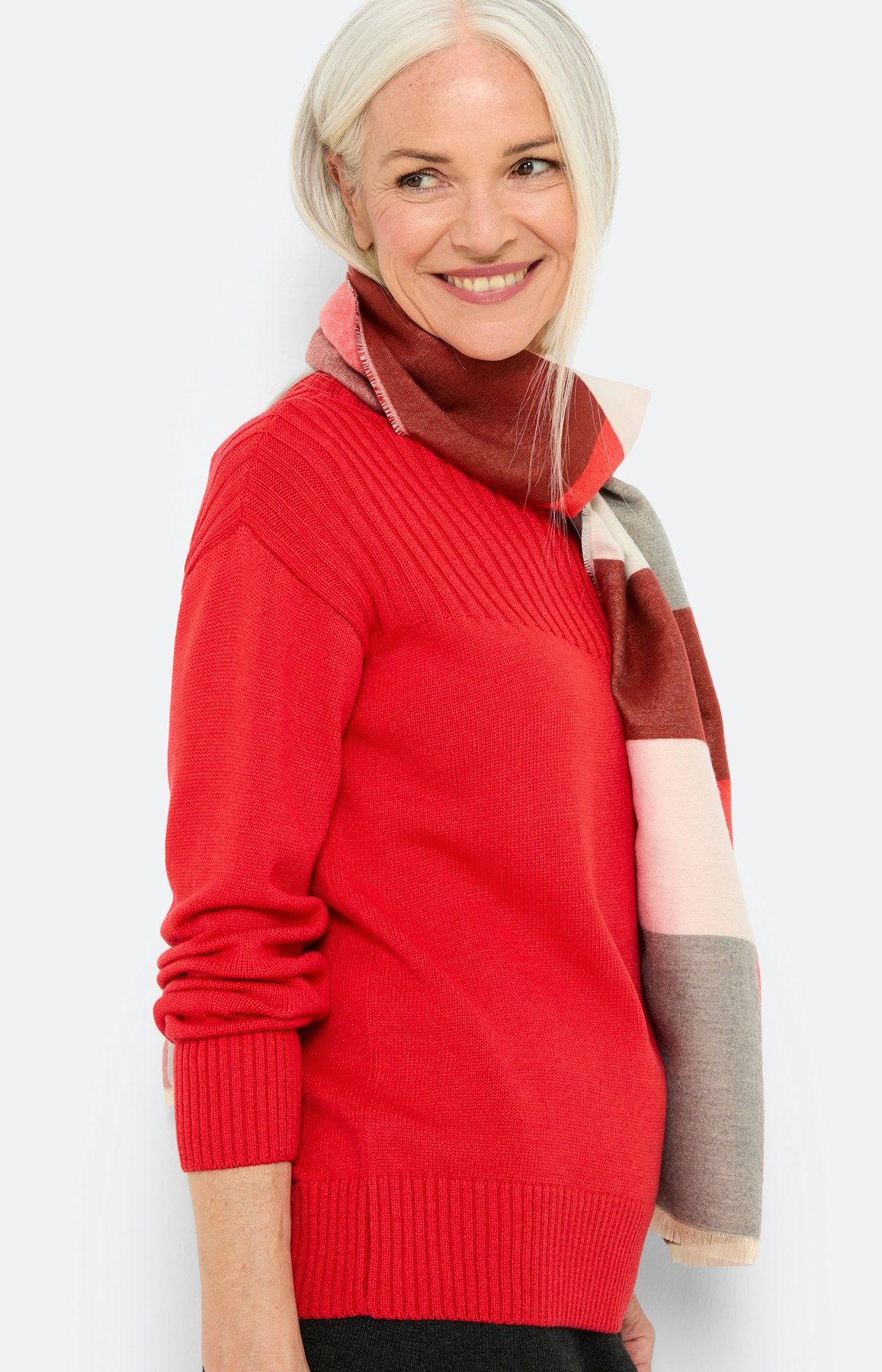 Trui met ribmotief, robijnrood