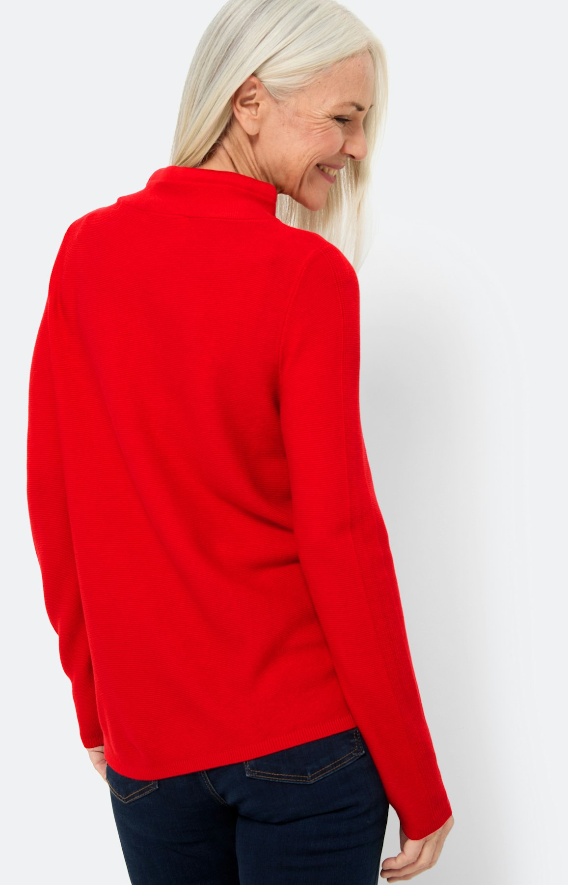 Trui met koord in de kraag, robijnrood