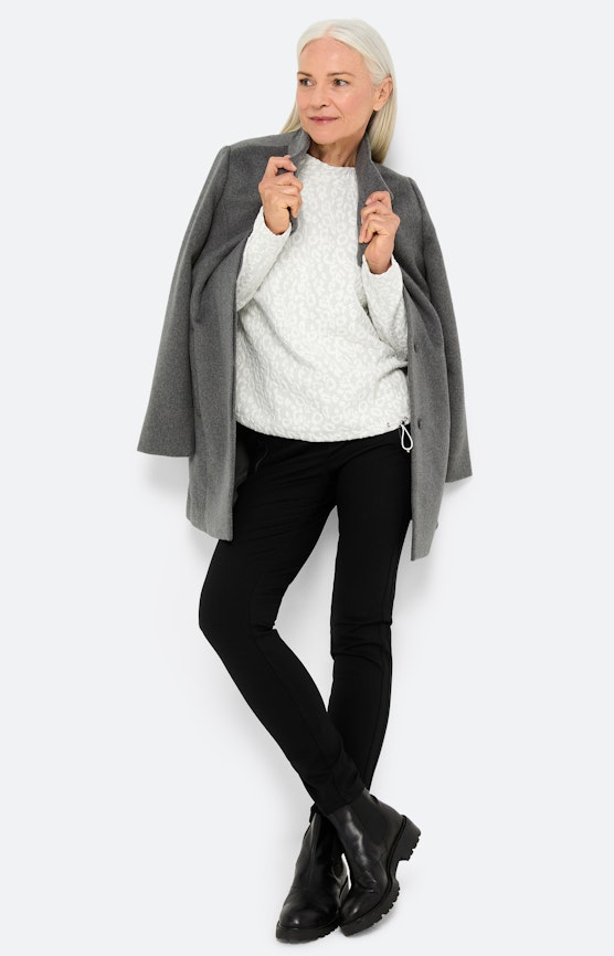 Cozy Strick und moderne Blends sorgen für urbane Looks
 Inspiration aus der Kollektion "Animal Grays"
