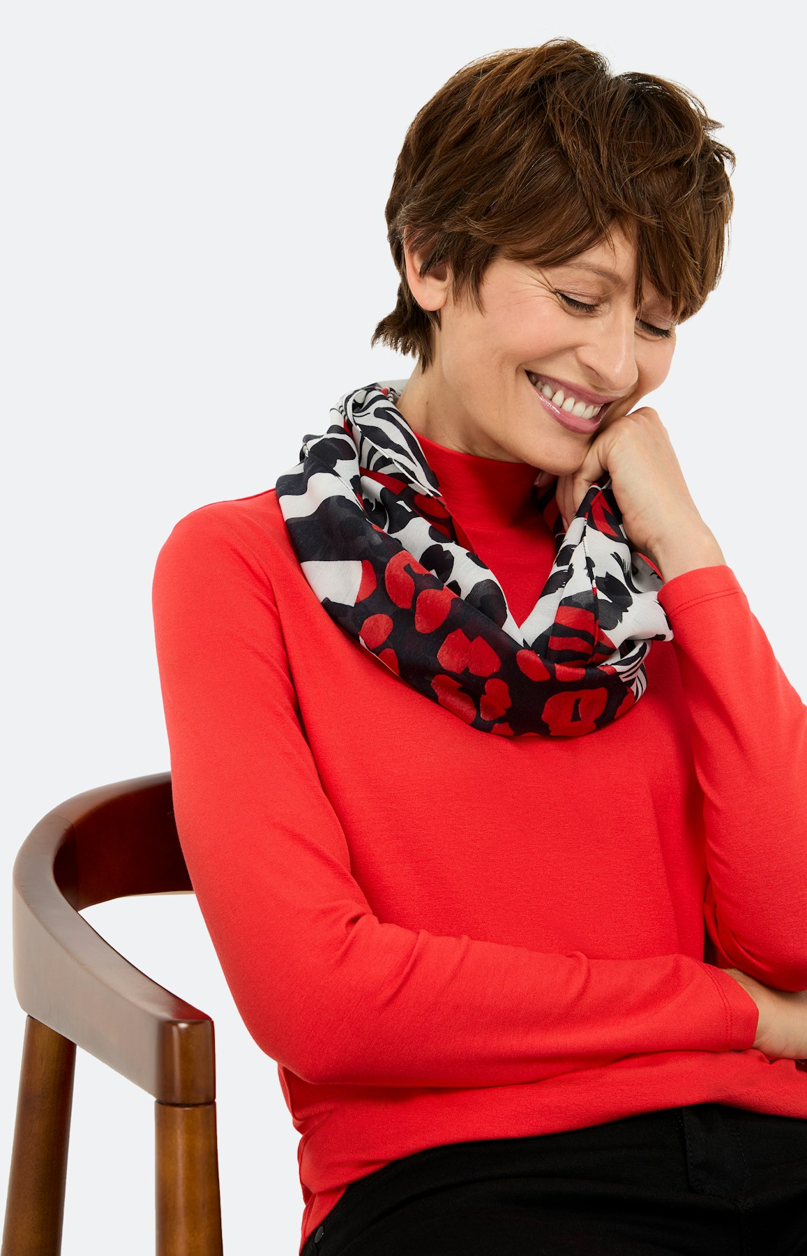 Colsjaal met all-over-motief, rood