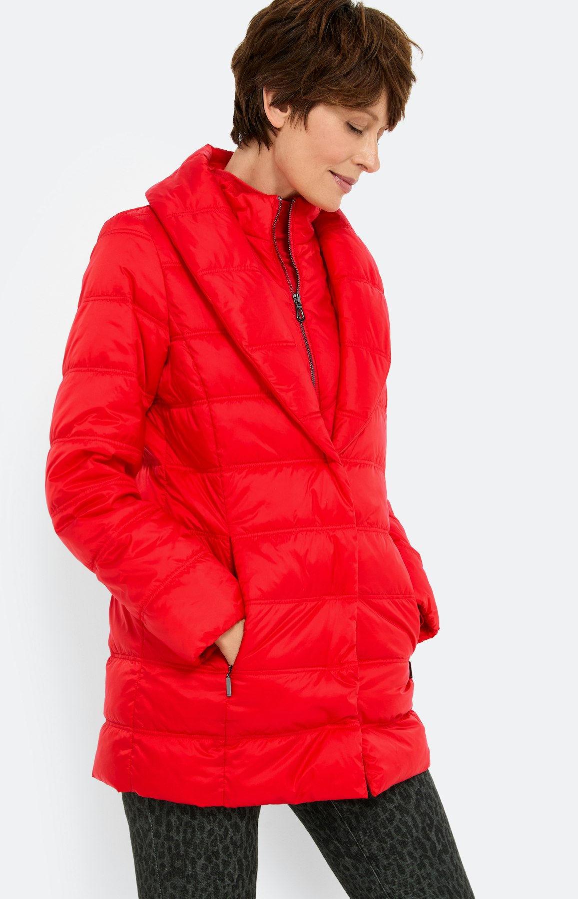 Doorgestikte mantel, robijnrood