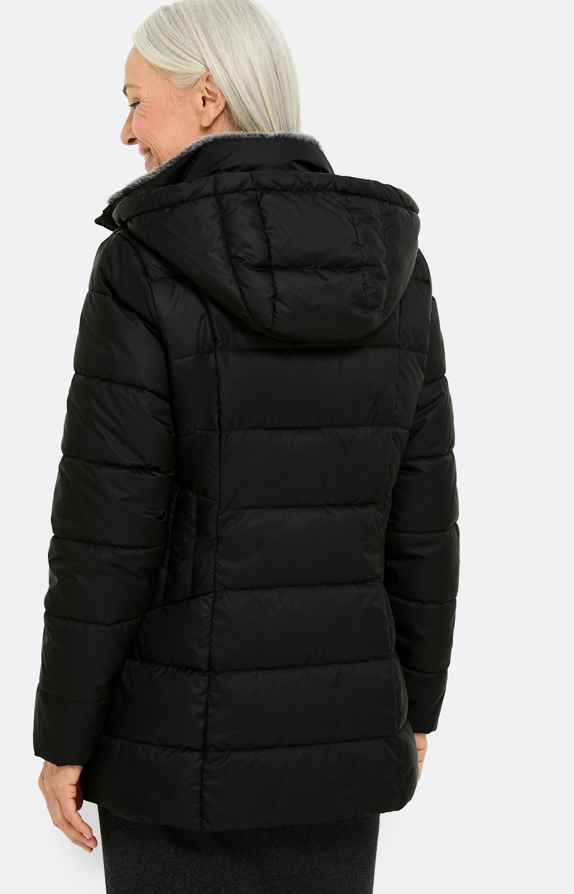 Doorgestikte mantel, zwart