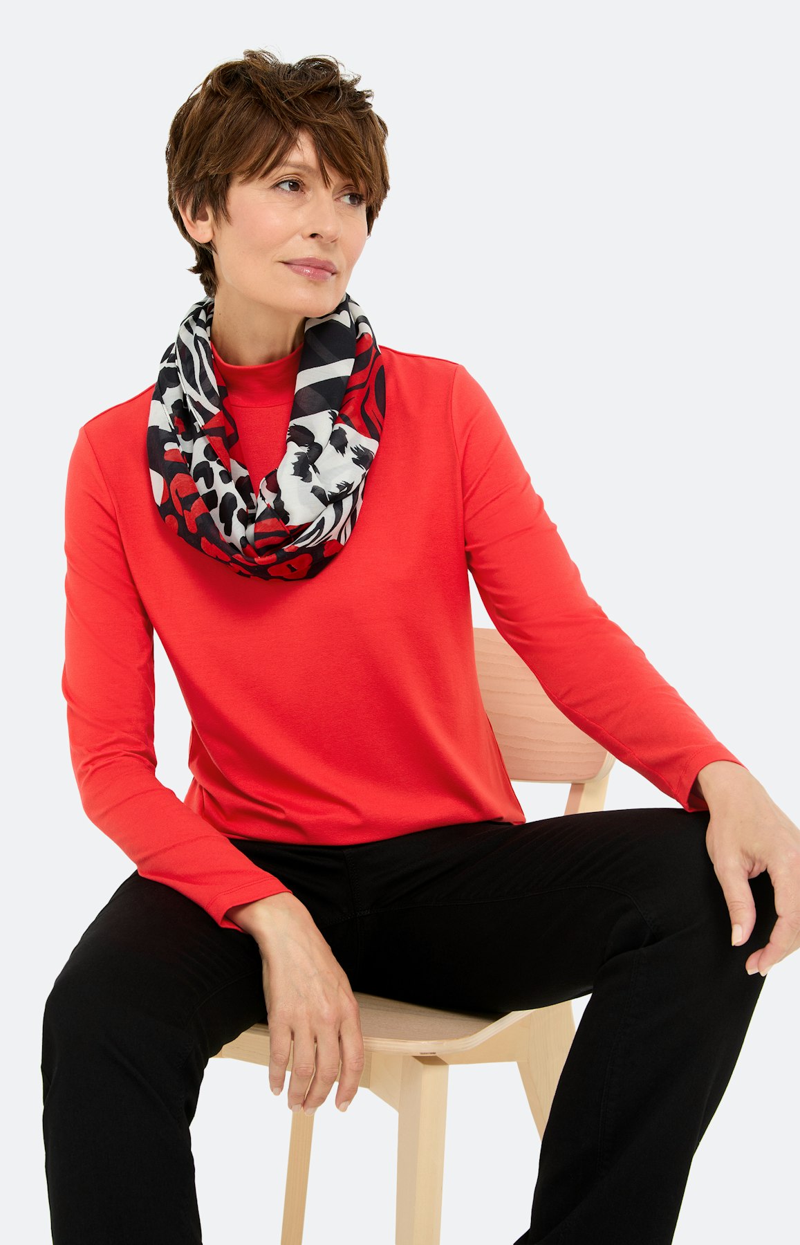 Shirt met opstaande kraag, robijnrood