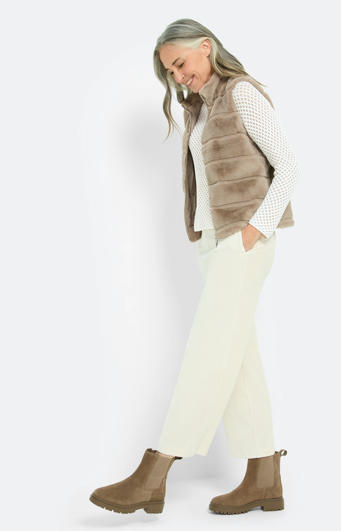 Pullover mit 3-D-Struktur, creme