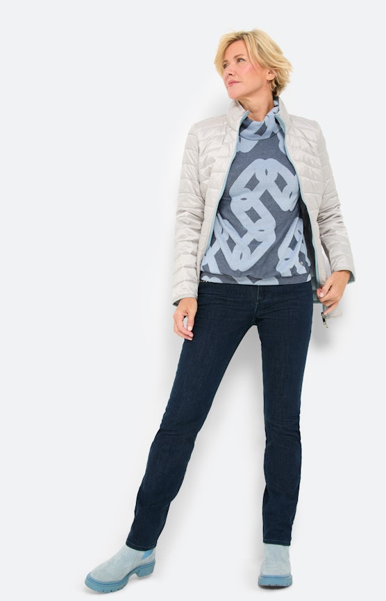 Ontspannen en stijlvolle novemberlooks met een vleugje urban frisheid
 Inspiratie uit de collectie "Monochrome Muse"
