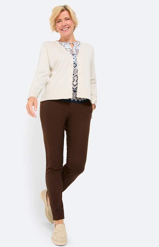 Ontspannen en stijlvolle novemberlooks met een vleugje urban frisheid
 Inspiratie uit de collectie "Monochrome Muse"
