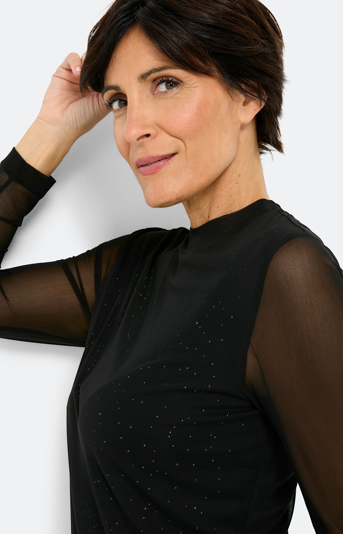 Shirt aus Mesh mit Ziersteinen, schwarz