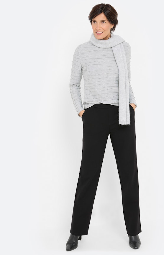 Glinsterende details en vrouwelijke silhouetten maken van elke look een statement
 Inspiratie uit de collectie "Winter Sparkle"
