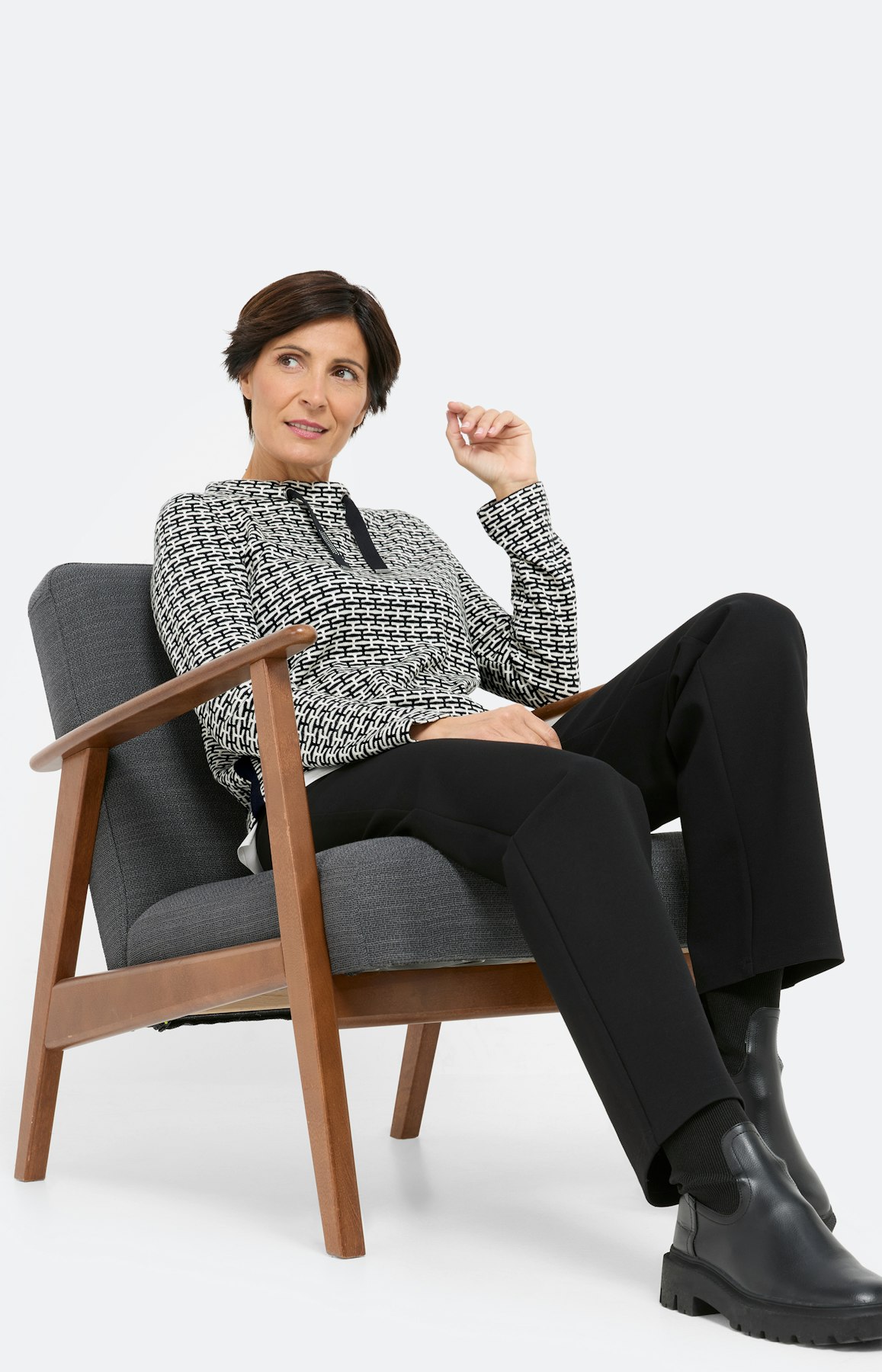 Sweatshirt in laagjes-look, zwart