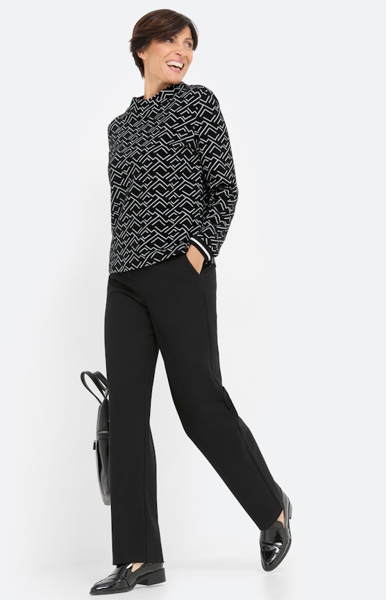 Glinsterende details en vrouwelijke silhouetten maken van elke look een statement
 Inspiratie uit de collectie "Winter Sparkle"
