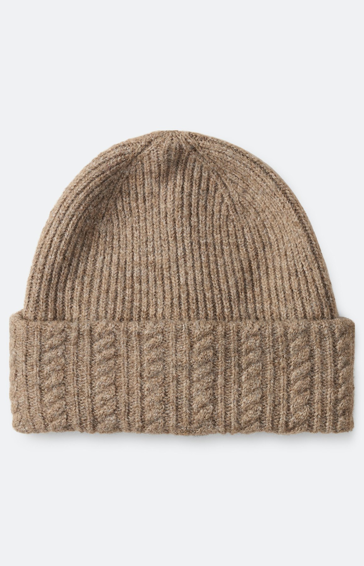 Muts met kabelmotief, taupe