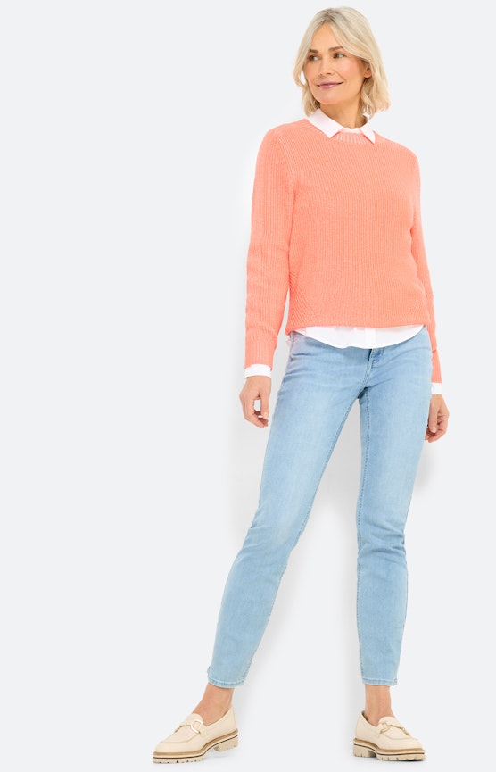 Utility-details en grafisch-abstracte prints – ready to wear
 Inspiratie uit de collectie "Urban Glow"
