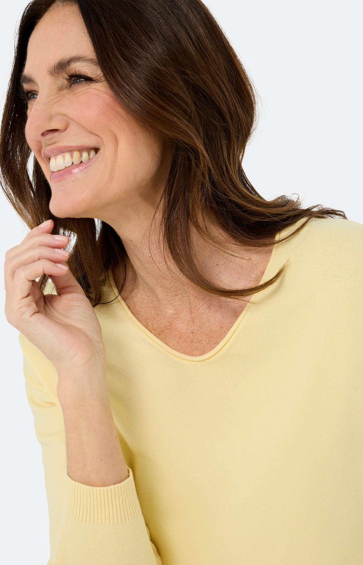 Trui met een V-hals, lichtgeel