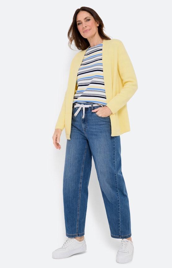 Moderne maritieme stijlen ontmoeten grafische details
 Inspiratie uit de collectie "Nautical Ease"
