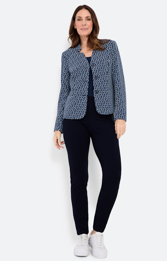 Moderne maritieme stijlen ontmoeten grafische details
 Inspiratie uit de collectie "Nautical Ease"
