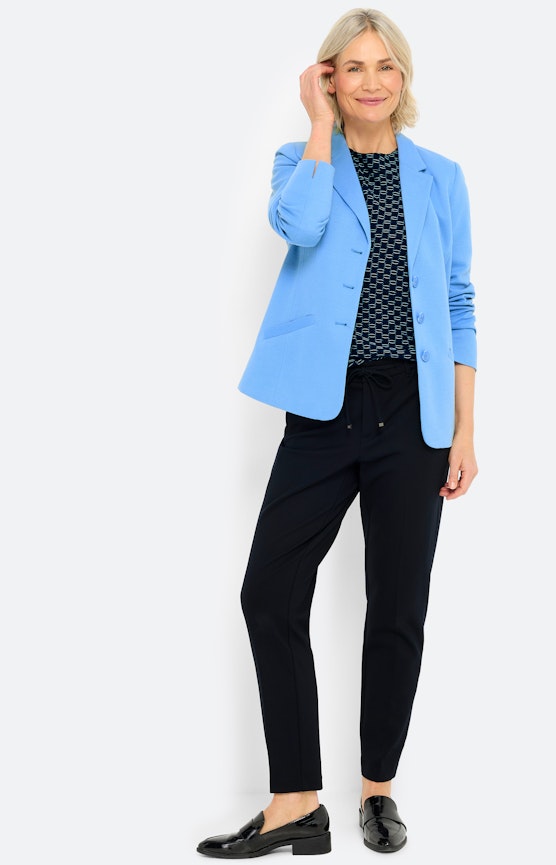 Moderne maritieme stijlen ontmoeten grafische details
 Inspiratie uit de collectie "Nautical Ease"
